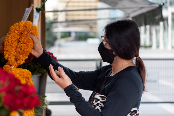istock Thai buddhism pray for benefaction worship 1476041390