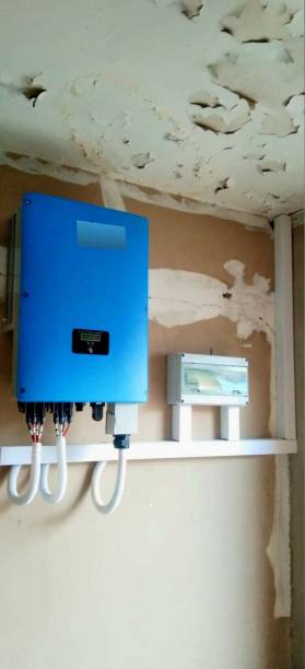 istock Solar energy inverter installed on the wall stock Image 1476132580