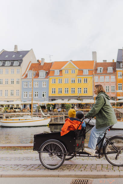 istock Cargo bike ride with mom 1476147456