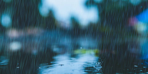 istock Autumn rain. Raindrops. Bad weather. Depression. 1476190539