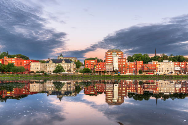 istock Augusta, Maine, USA Downtown skyline on the Kennebec River 1476197457