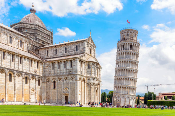 torre de pisa - sun sunlight italy florence italy fotografías e imágenes de stock