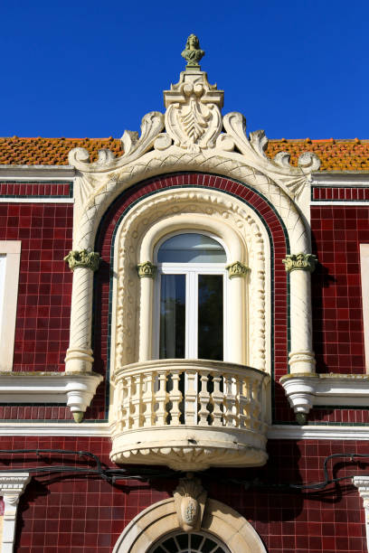 istock Typical tiled facade in Alcochete town in Portugal 1476279432
