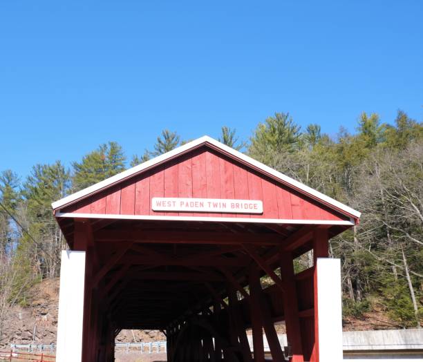 istock Historic red Twin covered bridges 1476306306