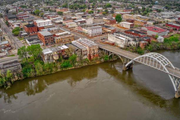 istock Aerial View of Selma, Alabama 1476339216