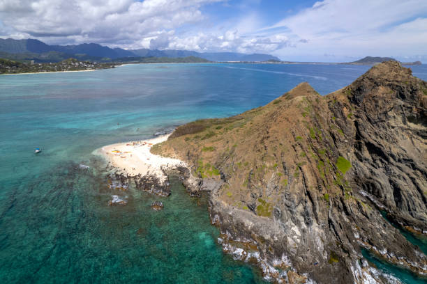 istock Scenic Island near Lanikai Beach, Oahu 1476342077