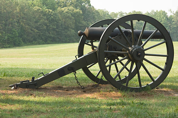 istock Closeup Civil War Cannon 147646242