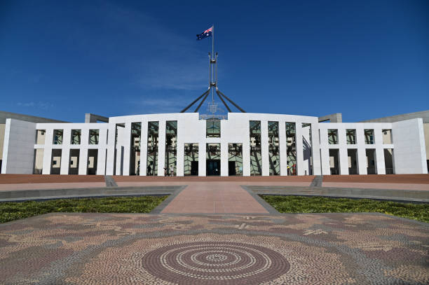 canberra capital hill parliament house australia - canberra australian culture government australia fotografías e imágenes de stock