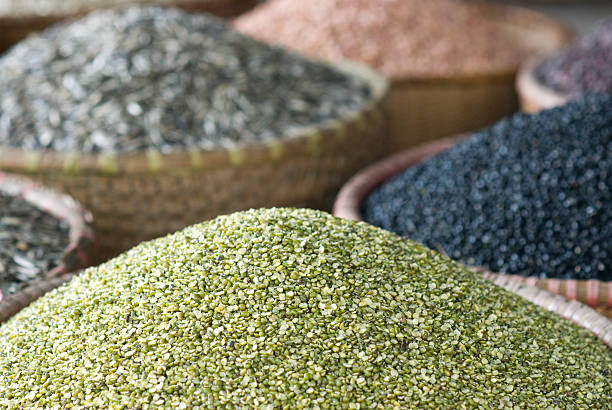 istock Seeds in a market 147654273