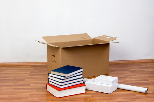 move house,box,books
