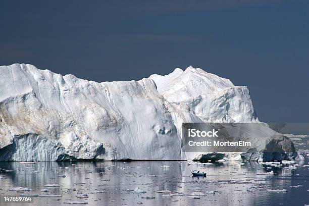 Eisberg In Der Disko Bay Ilulissat Stockfoto und mehr Bilder von Bucht - Bucht, Disko Bugt, Eis