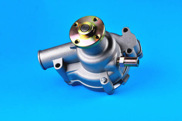istock Engine cooling pump, engine coolant pump for truck 1476615125