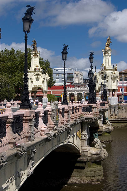 istock Maria Cristina bridge in San Sebastian. Spain 147668096