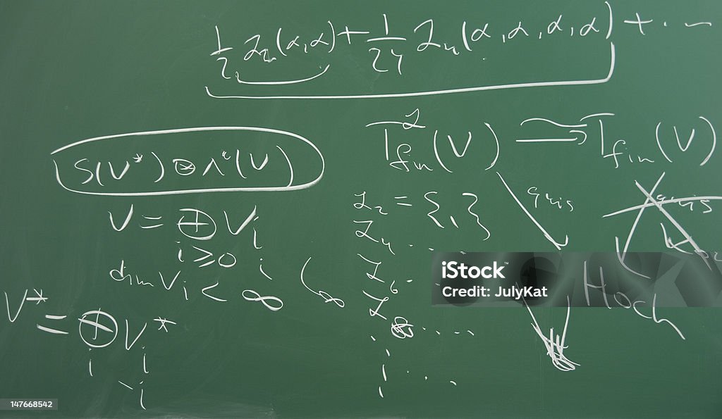 수기 과학적이다 수학의 공식 녹색 blackboard - 로열티 프리 0명 스톡 사진