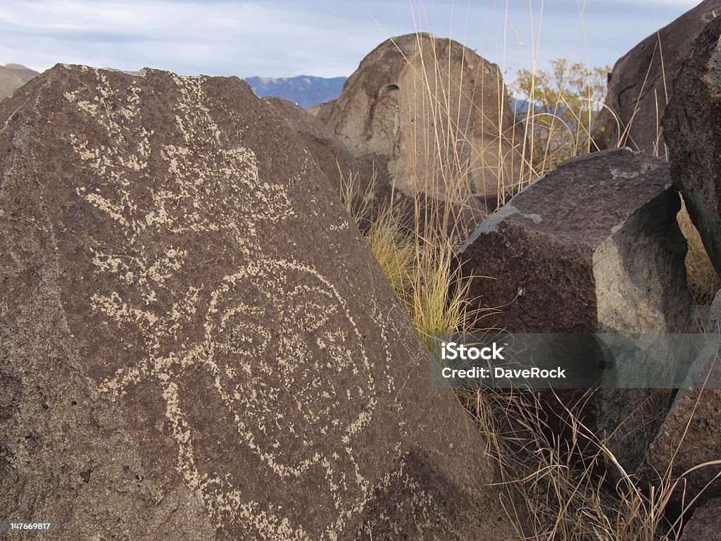 Petroglyphs трех рек - Стоковые фото Аборигенная культура роялти-фри