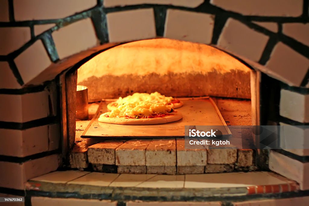 피자 오븐을 - 로열티 프리 가마-건축물 특징 스톡 사진