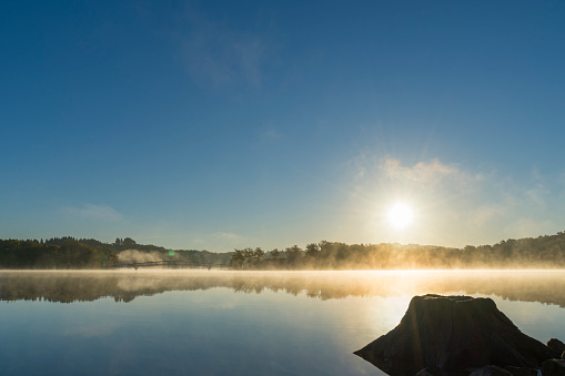 16:9 Sunrise with sunlight reflection, november, Saint Pardoux Lake