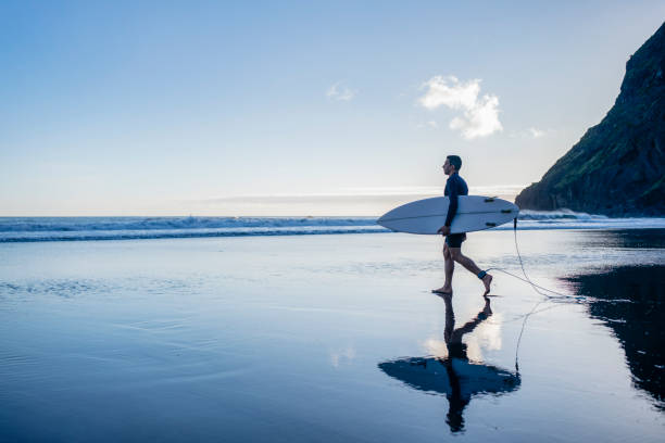 istock Surfing is my life! 1476709798