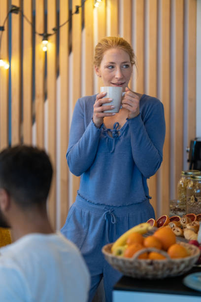 istock Breakfast in pajamas with visiting friends 1476724338