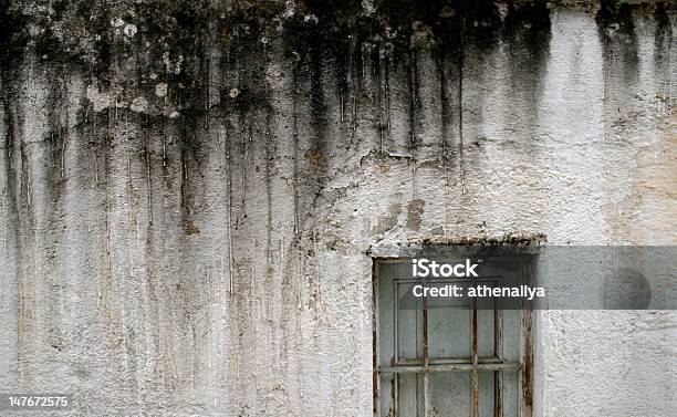 Schimmel Tropfen Auf Zementwand Stockfoto und mehr Bilder von Alt - Alt, Angeschlagen, Außenaufnahme von Gebäuden