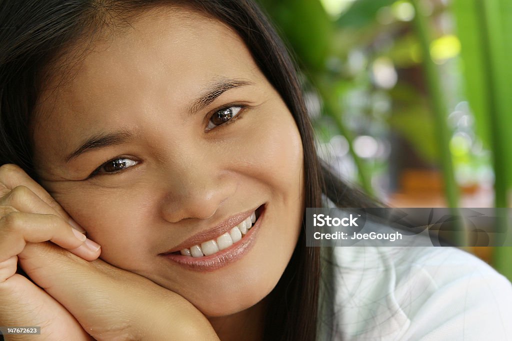 Sourire chaleureux amoureux - Photo de Adulte libre de droits