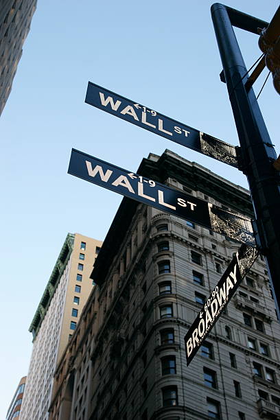 istock Streets of NYC 147672656