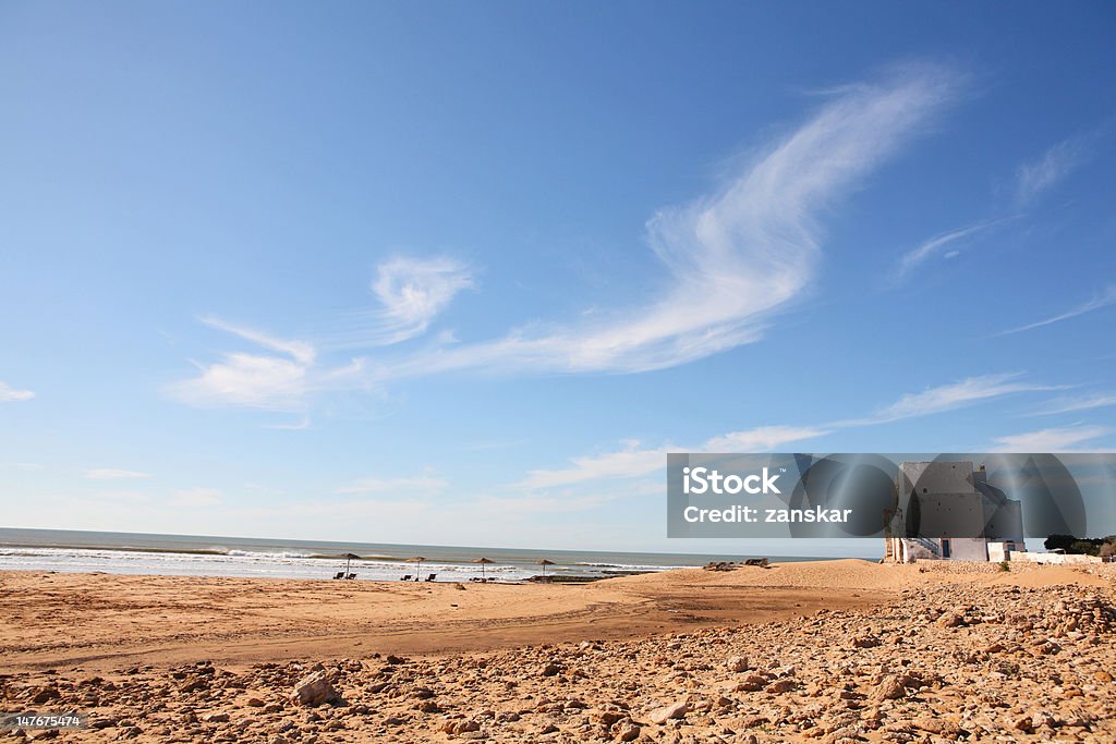 Bâtiment sur la plage - Photo de A l'abandon libre de droits