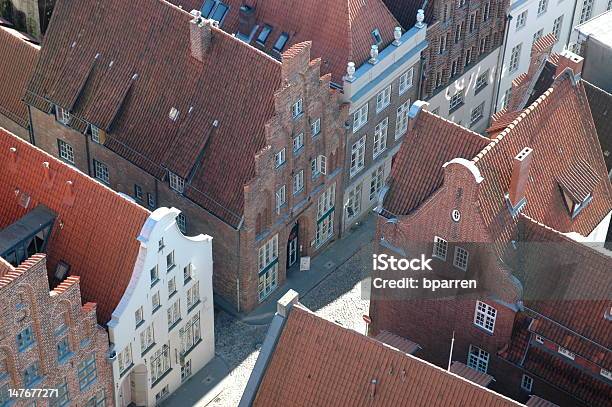 Photo libre de droit de Ville Médiévale banque d'images et plus d'images libres de droit de Brique - Brique, Lübeck, Maison