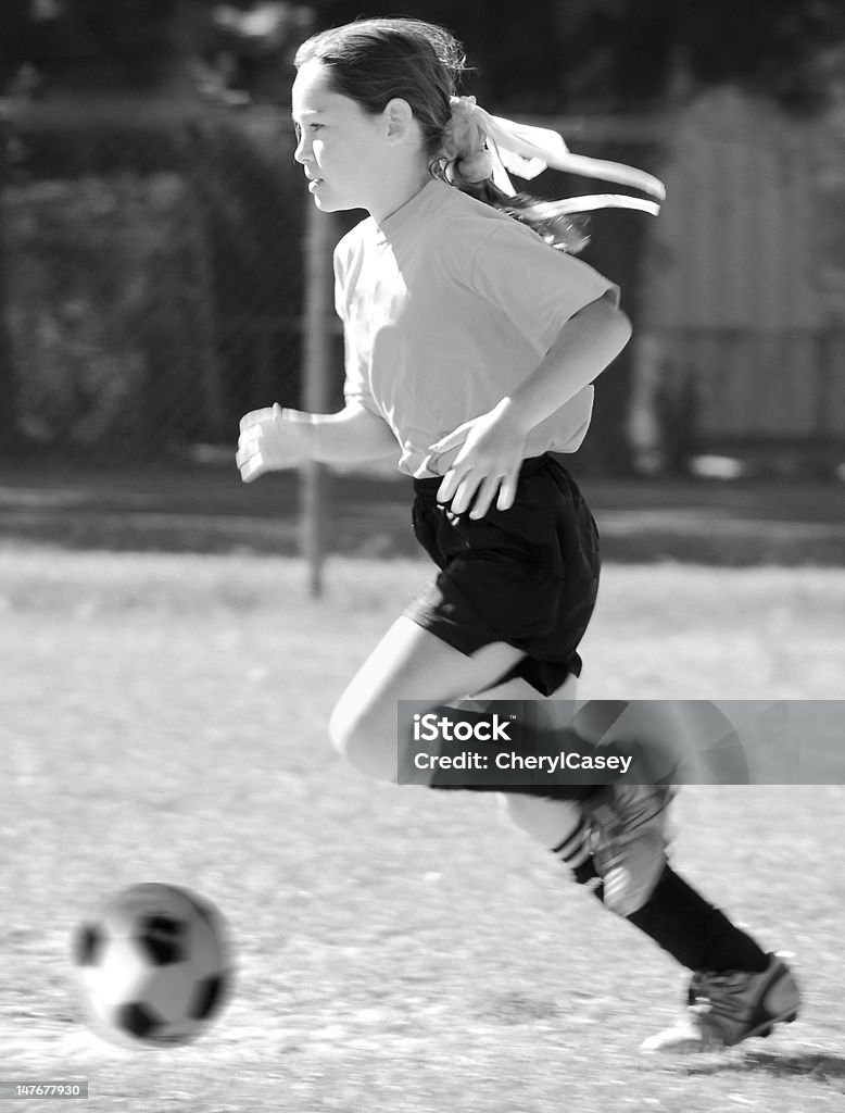 Jovem Jogador de futebol - Foto de stock de Atacar - Termo Esportivo royalty-free