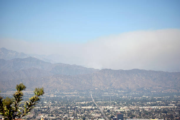 istock A Smoke Cloud Near the San Gabriel Mountains 1476785138