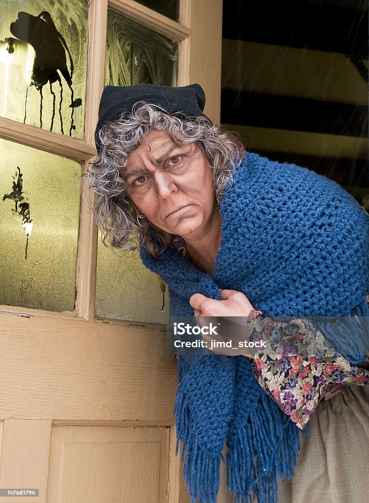 늙음 여자 문 - 로열티 프리 노인 스톡 사진