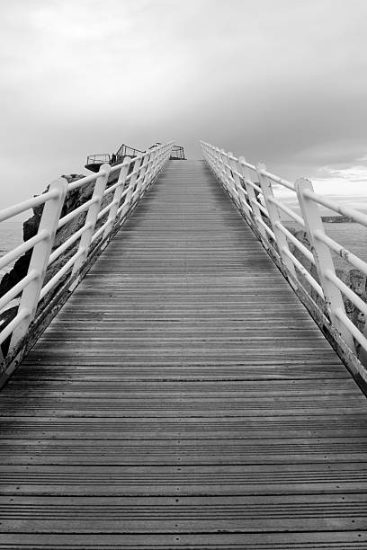 Camine hasta las nubes - foto de stock