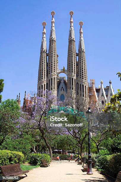 Sagrada Família - Fotografias de stock e mais imagens de Sagrada Família - Sagrada Família, Barcelona - Espanha, Rotina