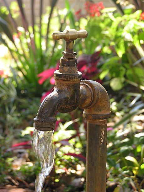 istock Tap of water 147695128