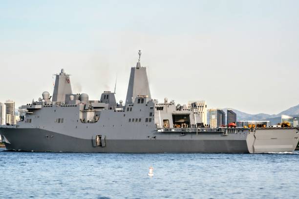 istock USS Somerset LPD-25 1476980524