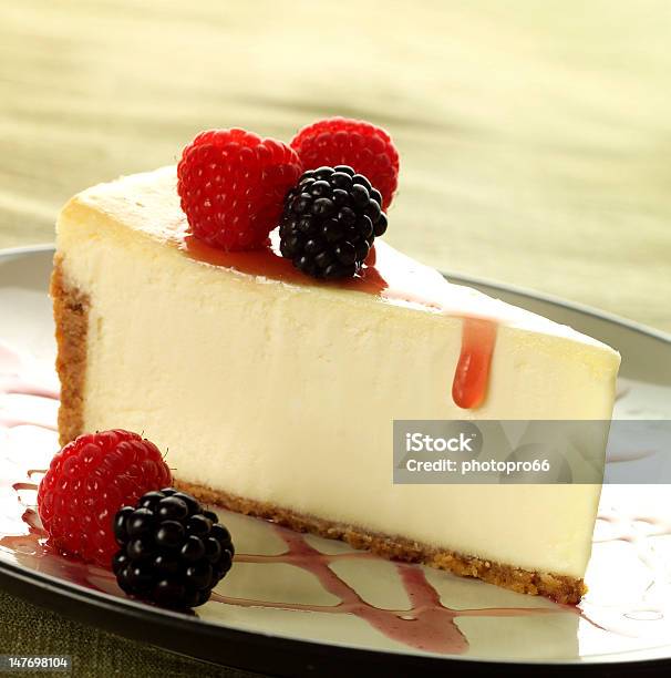 Cheese Käsekuchen Stockfoto und mehr Bilder von Beere - Obst - Beere - Obst, Fotografie, Kuchen