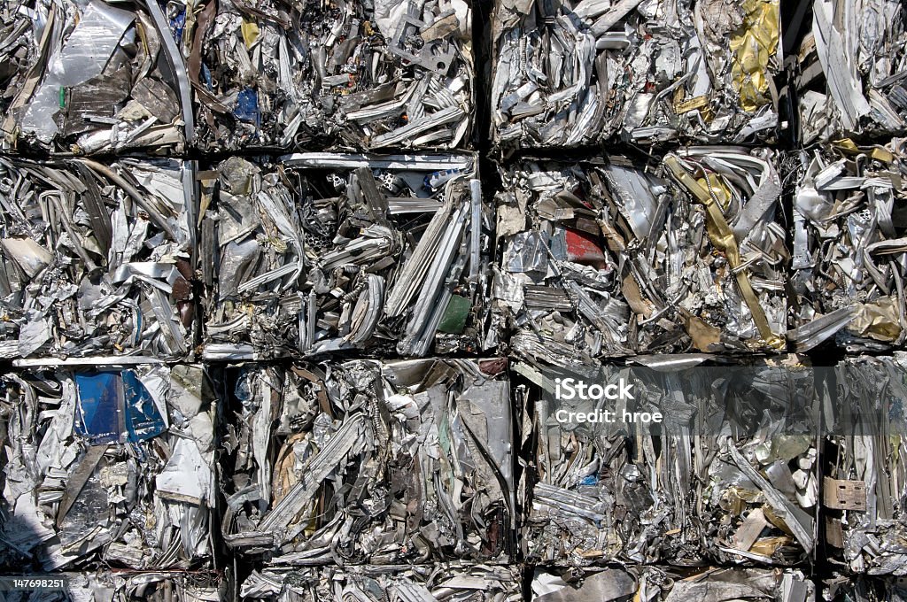 Recycling-Aluminium Würfel - Lizenzfrei Altmetall Stock-Foto