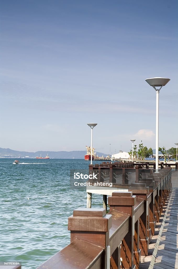 Kota Kinabalu Waterfront - Royalty-free Admirar a Vista Foto de stock