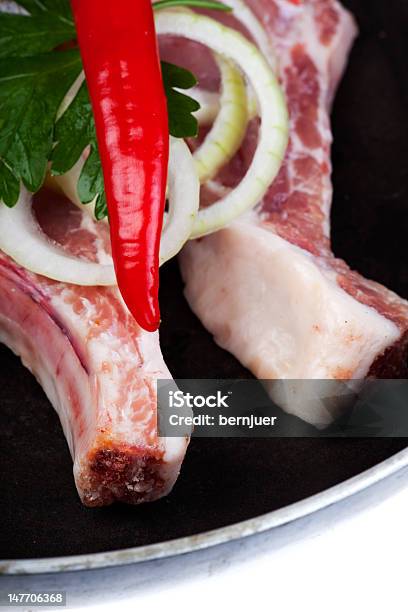 Chuleta Foto de stock y más banco de imágenes de Alimento - Alimento, Bistec, Carne