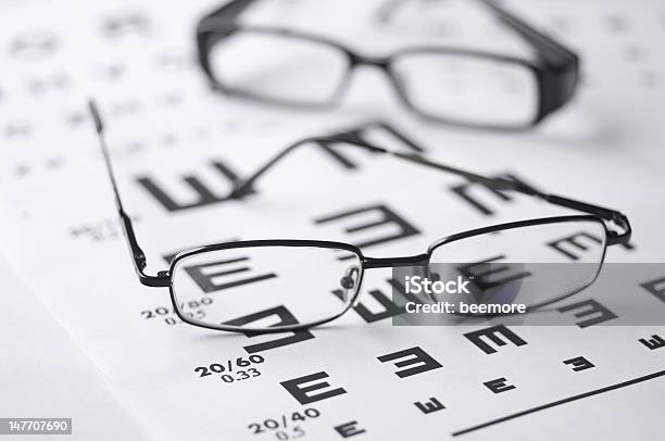 Brille Und Auge Chart Stockfoto und mehr Bilder von Brille - Brille, Paar-Gruppierung, Zwei Gegenstände