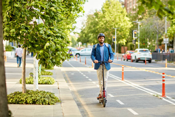 istock Socially responsible travel to work in downtown district 1477085251