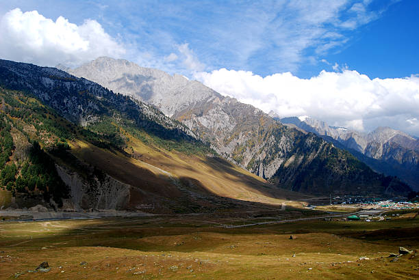 istock landscape of vally 147708689