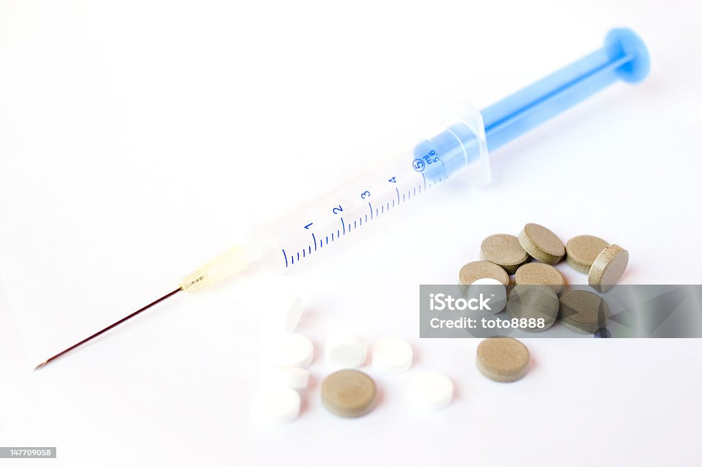 Tabletten, Spritzen - Lizenzfrei Diabetes Stock-Foto