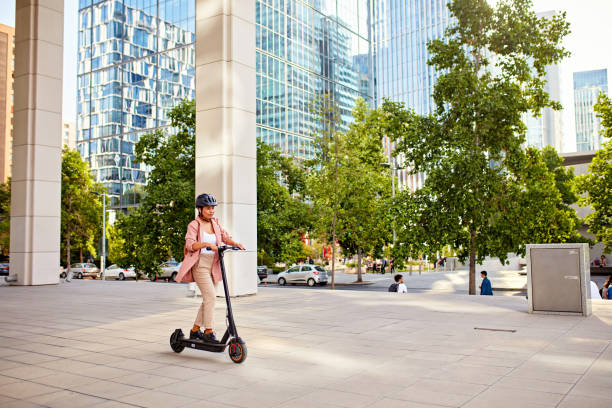 istock Female corporate professional commuting to work 1477091717