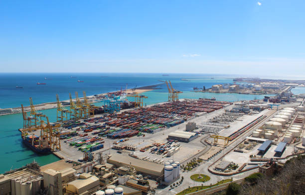 istock Panoramic view of Barcelona's port 1477113399