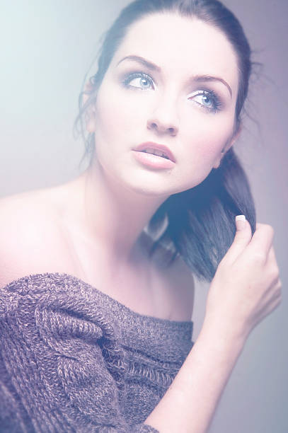 istock Vintage glamorous woman 147714462