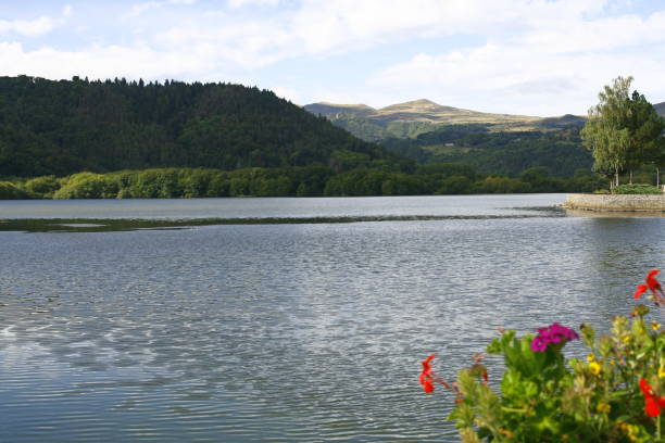 istock Lake Chambon, September 2022 1477152212