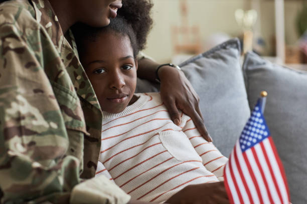 istock Little girl missing her mom 1477180964