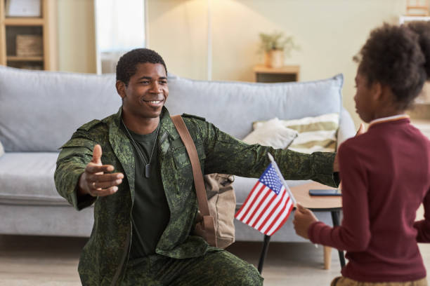 istock Military dad coming back home 1477181116