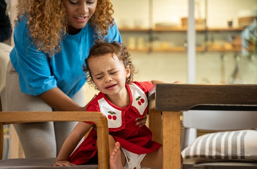 Difficult Meals Of Young Mothers And Young Children Stock Photo difficult-meals-of-young-mothers-and-young-children-stock-photo